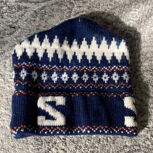 B1G2F 🚨 Navy and White Kids Wool